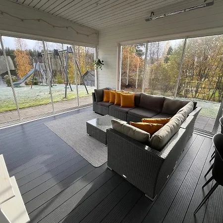 River With Hot Tub And Services * Rovaniemi