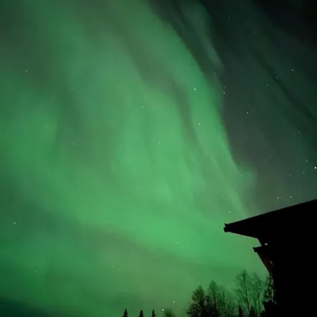 River With Hot Tub And Services *