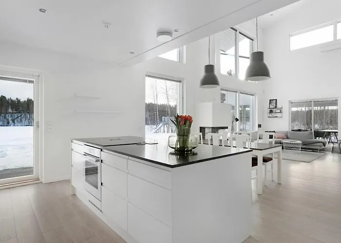 River With Hot Tub And Services Rovaniemi