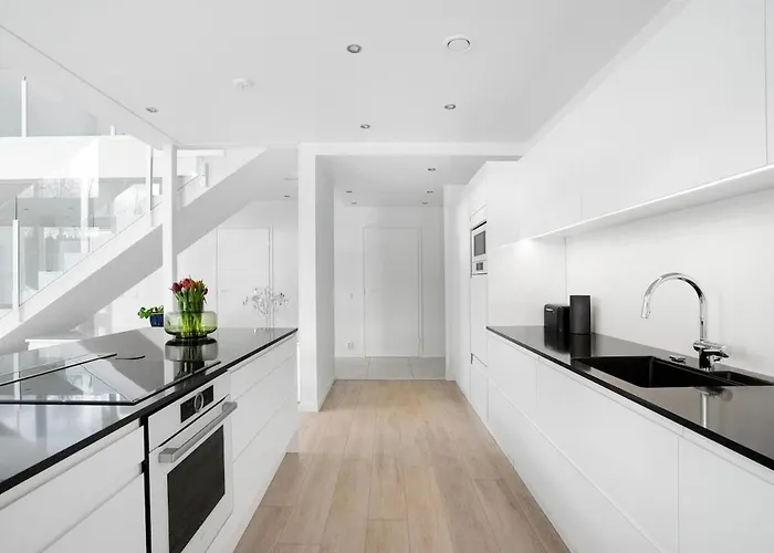 River With Hot Tub And Services *